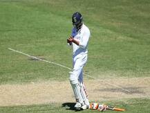 Ind vs Aus: चौथे टेस्ट से पहले टीम इंडिया को लगा बड़ा झटका, ये दिग्गज खिलाड़ी हुआ बाहर