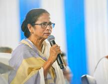 BJP ने ममता के 41 विधायकों को अपने संपर्क में बताया, TMC बोली- भाजपा के 7 सांसद पाला बदलने को तैयार