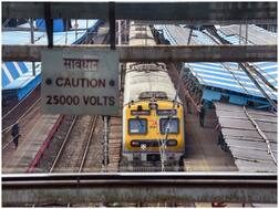 रेलवे की साइबर सेल ने जाली टिकट और सॉफ्टवेयर गैंग का किया भंडाफोड़, पूछताछ में हुआ चौंकानेवाला खुलासा