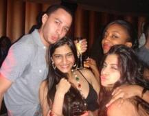 बॉलीवुड सितारो की प्राइवेट पार्टी में आखिर क्या-क्या होता है? देखें 10 अनसीन तस्वीरें