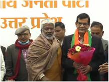 एके शर्मा कल बीजेपी में हुए शामिल, आज मिल गया MLC का टिकट, पीएम मोदी के हैं करीबी