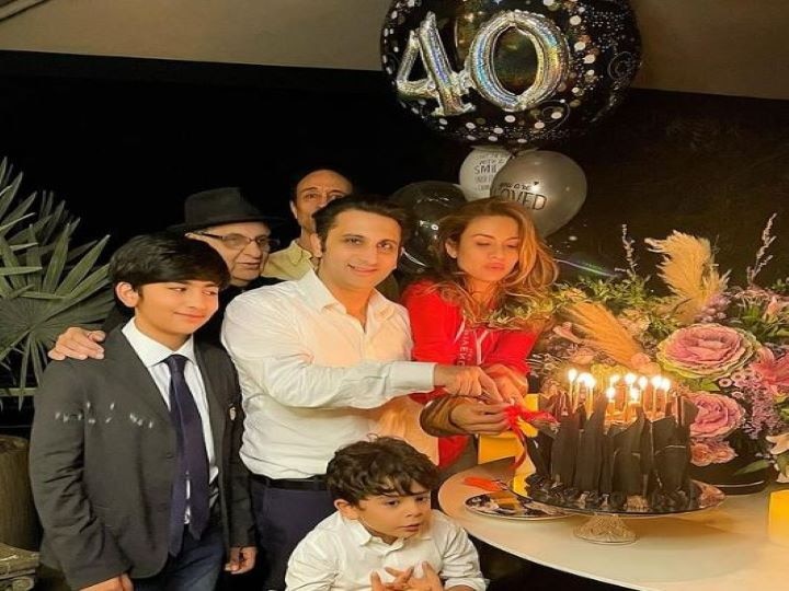 SII CEO Adar Poonawala celebrates 40th birthday with family भारत में Covid वैक्सीन बनाने वाली सीरम इंस्टीट्यूट के CEO अदार पूनावाला ने सेलिब्रेट किया 40वां बर्थडे, देखें तस्वीर