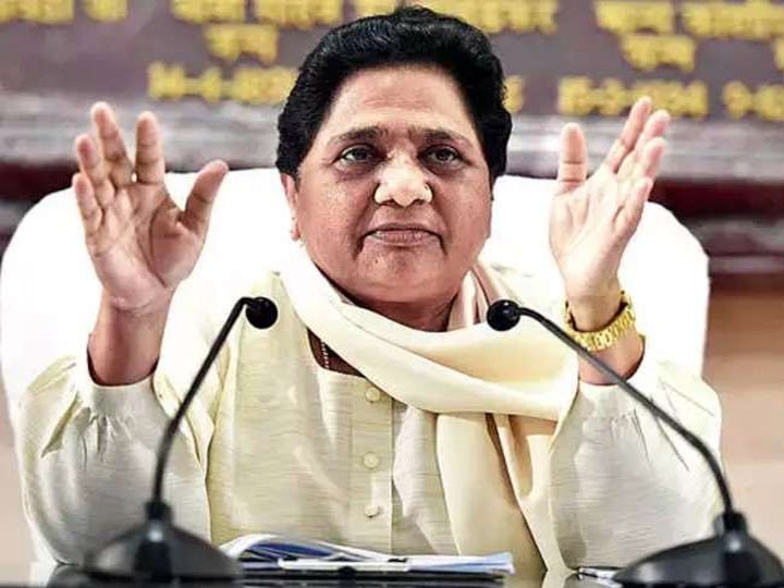 BSP Chief Mayawati attack government on Petrol-diesel Price पेट्रोल-डीजल के बढ़ते दामों को लेकर सरकार पर बरसीं मायावती, ट्वीट कर किया बड़ा हमला