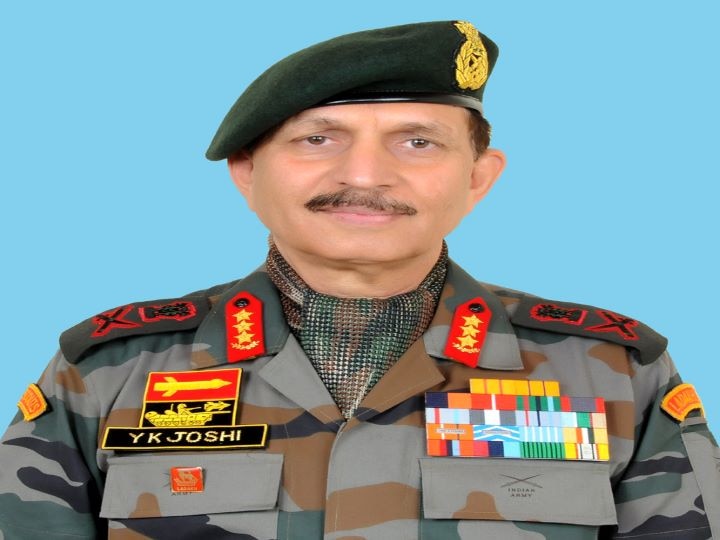 Terrorist networks are trying to recruit cadres through social media - Lt Gen Joshi सोशल मीडिया के जरिए काडर भर्ती करने की कोशिश में हैं आतंकवादी नेटवर्क - लेफ्टिनेंट जनरल जोशी