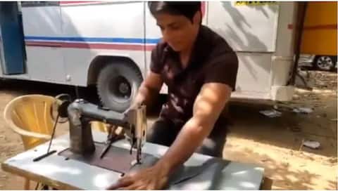 VIRAL- सोनू सूद ने खोली टेलर की दुकान, 'कटप्पा' बोले- भाई, एक निकर सिल दो VIRAL- सोनू सूद ने खोली टेलर की दुकान, 'कटप्पा' बोले- भाई, एक निकर सिल दो