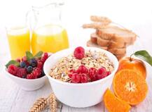 Health Tips: ब्रेकफास्ट नहीं करते तो हो जाएं सावधान, हो सकता है ये नुकसान