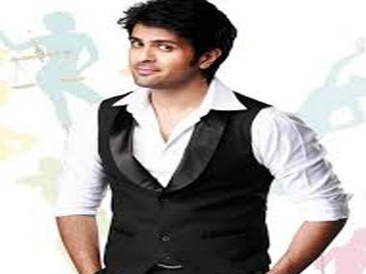 मीडिया रिपोर्ट के अनुसार लव स्टोरी 2050 फिल्म के अभिनेता हरमन बवेजा भी जल्द शादी करने वाले हैं. खबरों के अनुसार दोनों कोलकाता में 21 मार्च 2021 में हरमन रामचंदानी से शादी करेंगे. फिल्म इंडस्ट्री से जुड़े कुछ लोगों को बुलाया जाएगा और 50 से 70 लोग ही शादी में शामिल होंगे.