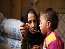 अफगानिस्तान में एक करोड़ बच्चे भूखे रहने को मजबूर, बिना गर्म कपड़ों के ऐसे बिता रहे ठंड