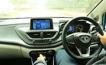 भारत में बढ़ रही है इंटरनेट कारों की डिमांड, ये हैं सबसे सस्ती इंटरनेट हैचबैक कारें