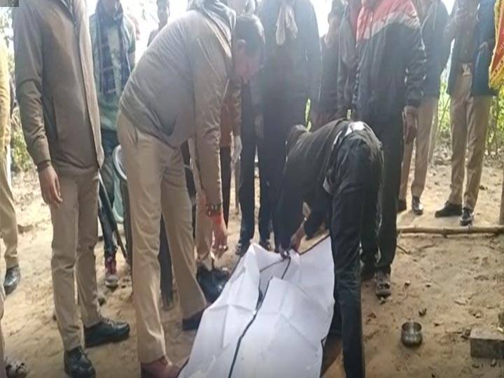 लखनऊ में नहीं थम रहा वारदात का सिलसिला, पुजारी की कुल्हाड़ी से काटकर हत्या, दानपात्र लूट ले गये बदमाश Priest killed in Lucknow after robbery, Police begin investigation ann लखनऊ में नहीं थम रहा वारदात का सिलसिला, पुजारी की कुल्हाड़ी से काटकर हत्या, दानपात्र लूट ले गये बदमाश