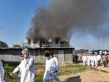 Serum Institute Fire: पीएम मोदी ने जताया दुख, मुख्यमंत्री ठाकरे ने आग लगने की वजह बताई
