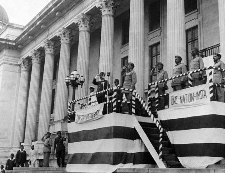 ‘नेताजी’ हर कीमत पर मां भारती को आजादी की बेड़ियों से मुक्त कराने को आतुर देश के उग्र विचारधारा वाले युवा वर्ग का चेहरा माने जाते थे.