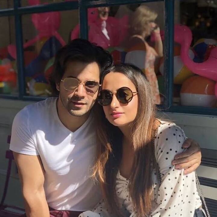 नताशा वरुण की बचपन की दोस्त हैं ऐसे में फैंस इस शादी के लिए कहीं ज्यादा एक्साइटेड हैं. 