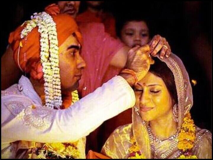 रणवीर शौरी और कोंकणा सेन शर्मा ने एक-दूसरे को लंबे वक्त तक डेट किया. सितंबर 2010 में दोनों ने शादी कर ली क्योंकि कोंकणा प्रेग्नेंट थी. 