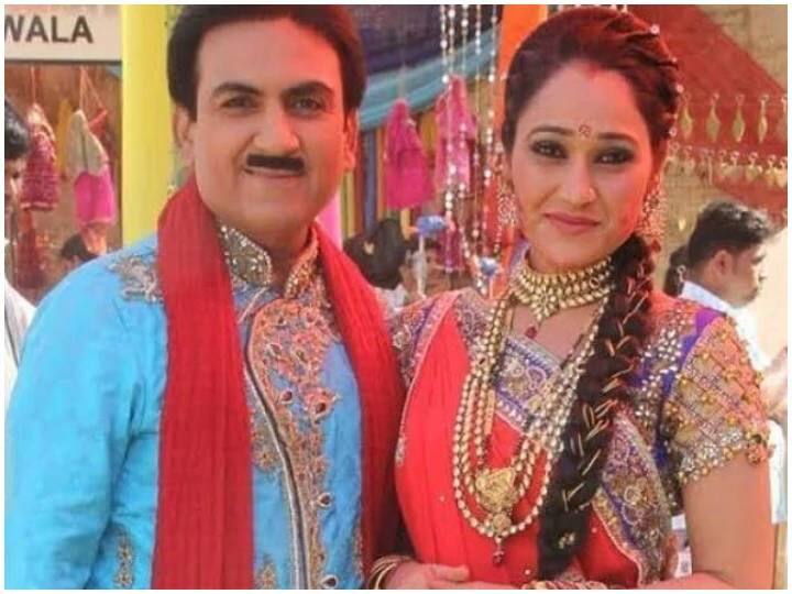 Tarak Mehta Ka Ooltah Chashma: दिशा वकानी-दिलीप जोशी की सेल्फी वायरल, क्या शो में वापसी करने वाली 'दयाबेन' Tarak Mehta ka ooltah Chashma Disha vakani selfie with dilip joshi and comeback spectulation Tarak Mehta Ka Ooltah Chashma: दिशा वकानी-दिलीप जोशी की सेल्फी वायरल, क्या शो में वापसी करने वाली 'दयाबेन'