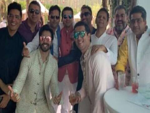 Varun Dhawan की Mehendi Ceremony में Karan Johar करेंगे होस्ट, सामने आई पहली फोटो Varun Dhawan की Mehendi Ceremony में Karan Johar करेंगे होस्ट, सामने आई पहली फोटो