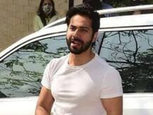 Varun Dhawan ने Women’s Day पर शेयर की अपने घर की सभी महिलाओं की फोटोज, लिखा स्पेशल मैसेज