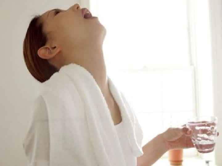 Gargle on sore throat, but keep these things in mind Health Tips : गला खराब होने पर करें गरारे लेकिन इन बातों का जरूर रखें ख्याल