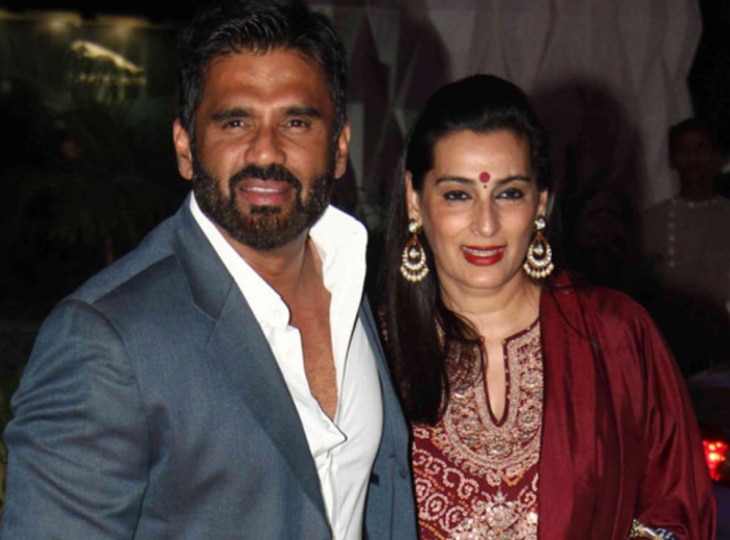 Suniel Shetty को रियल लव स्टोरी में बेलने पड़े थे खूब पापड़, पेरेंट्स को मनाने में लगे थे 9 साल