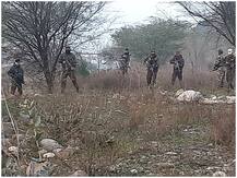 गणतंत्र दिवसः जम्मू कश्मीर में बड़ी वारदात को अंजाम देना चाहते हैं आतंकी, सुरक्षा एजेंसियों ने बढ़ाई गश्ती