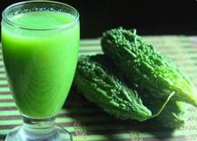 करेले का रस है बेहद फायदेमंद, जानिए किन बीमारियों को भगाएगा दूर