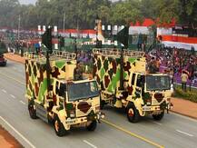 Republic Day 2021: लेफ्टिनेंट जनरल विजय कुमार मिश्रा संभालेंगे परेड की कमांड, जानिये उनके बारे में सबकुछ