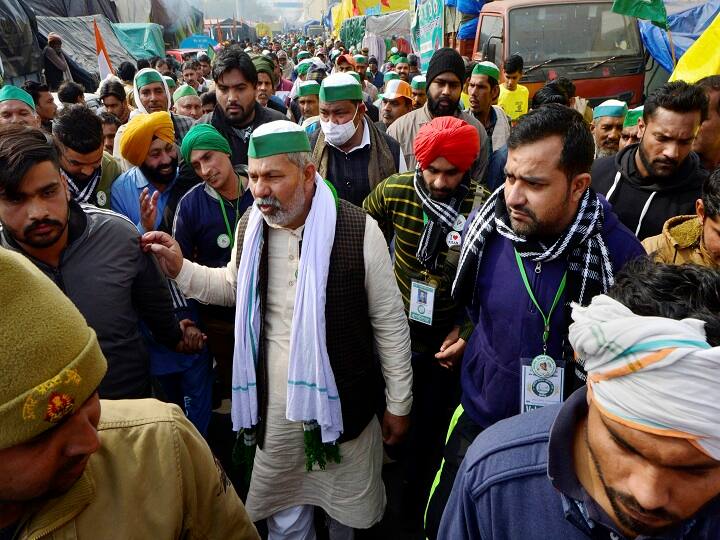 50 से अधिक दिनों से किसान कृषि कानून के खिलाफ विरोध जता रहे हैं. किसानों की साफ मांग है कि कृषि कानून को वापस लिया जाये. वहीं, सरकार किसानों से बात कर लगातार इस आंदोलन को शांत कराने का प्रयास कर रही हैं.