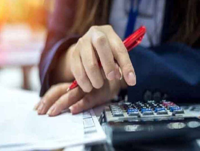 Do not take hasty decision to change bank keep these 5 things in mind जल्दबाजी में न लें बैंक बदलने का फैसला, इन 5 बातों को रखें ध्यान