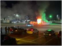 Coronavirus curfew: नीदरलैंड्स में लगातार तीसरे दिन पुलिस और प्रदर्शनकारियों के बीच झड़प