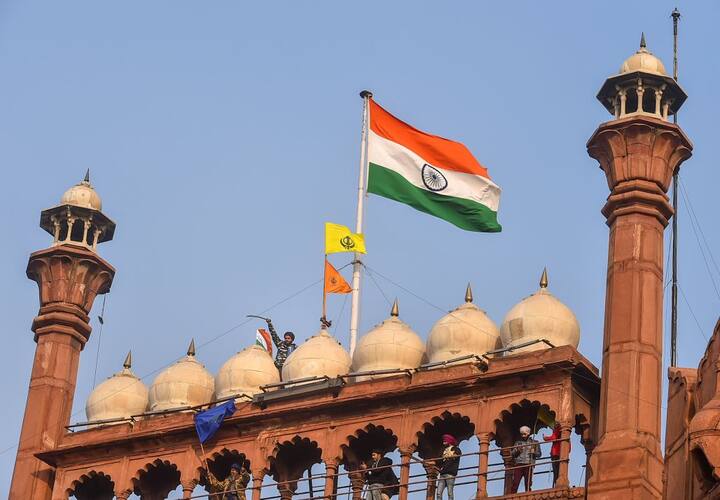 ट्रैक्टर परेड के दौरान हिंसा के बाद किसान नेताओं के नेतृत्व पर सवाल उठ रहा है.