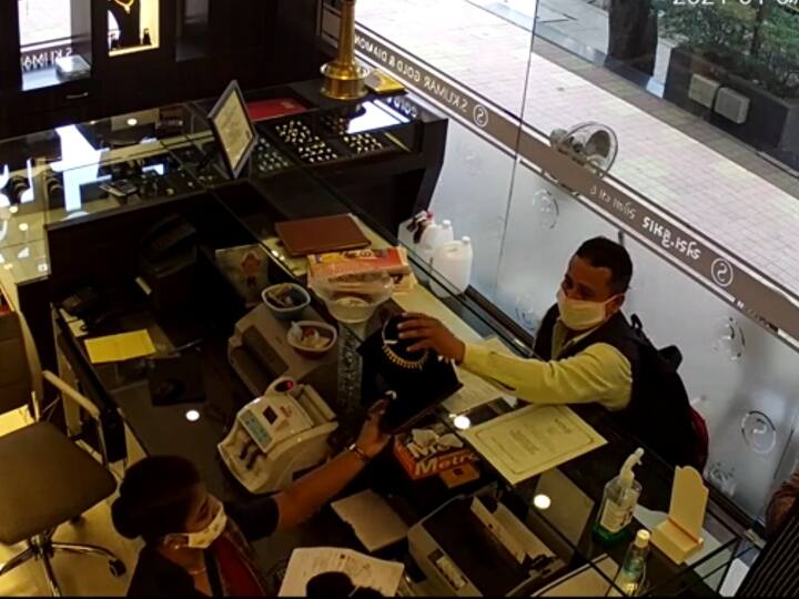 मुंबई ज्वेलरी लूटकांड में लखनऊ से पकड़े गए तीन लूटेरे, 30 लाख की ज्वेलरी बरामद