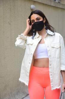 क्या Kiara advani फिर बनने जा रही हैं करण जौहर की फिल्म की हीरोईन, धर्मा ऑफिस में मीटिंग के बाद हुईं स्पॉट