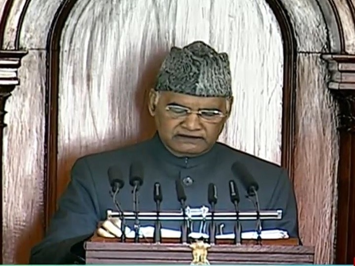Budget Session 2021 Economic Survey President Ram Nath Kovind speech बजट सत्र: राष्ट्रपति ने कहा- किसानों के हित में पास हुए तीनों कानून, 26 जनवरी को जो हुआ वो बेहद दुखद