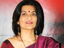 परिवार छोड़कर चले गए थे पिता, 5 साल की उम्र में पैसे कमाकर Sarika को चलाना पड़ा था घर