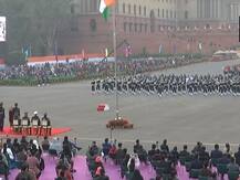 राजधानी दिल्ली के विजय चौक पर बीटिंग रिट्रीट सेरेमनी, इस बार 26 बैंड्स थे शामिल