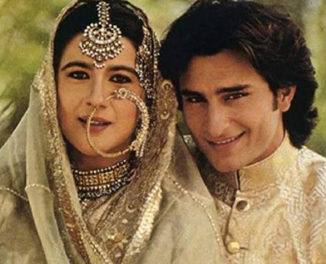 अमृता सिंह ने जनवरी 1991 में खुद से 11 साल छोटे सैफ अली खान को अपना हमसफर चुना था. अमृता का ब्राइडल लुक बेहद रॉयल था. गोल्डन लहंगे, हैवी ज्वेलरी के साथ उन्होंने काफी हैवी नथ पहनी थी जिससे उनका लुक बेहद शानदार दिखा था.