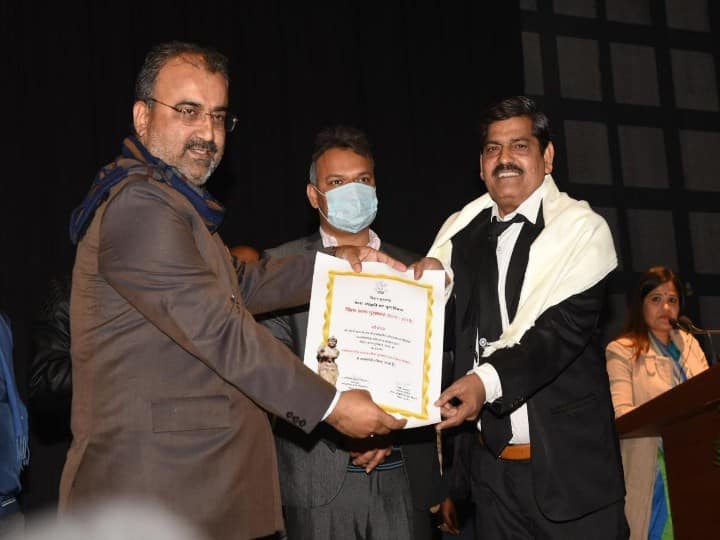 बिहार में कला विश्वविद्यालय की होगी स्थापना, कलाकारों को अपनी प्रतिभा को तराशने का मिलेगा मौका