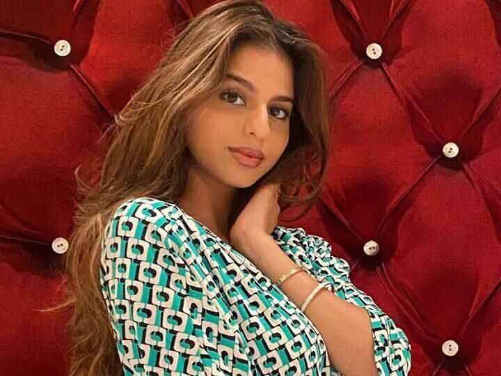 Suhana Khan appeared in fun mood with friends, shared this interesting video दोस्तों के साथ मस्ती करती दिखीं सुहाना खान, शेयर किया ये दिलचस्प वीडियो