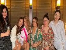 अमृता अरोड़ा की बर्थडे पार्टी में पहुंची करिश्मा, करीना कपूर और मलाइका अरोड़ा, देखे फोटोज़