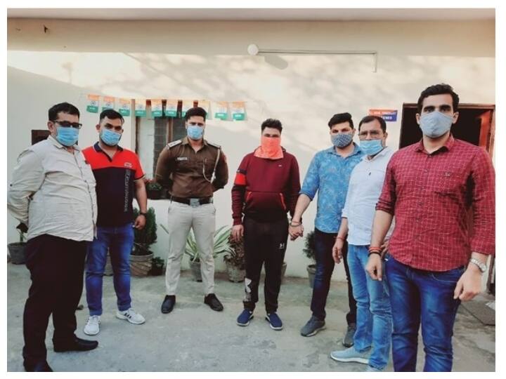 Delhi Daboo Bittu gang leader arrested 46 cases registered over Dabboo ANN दिल्लीः डब्बू बिट्टू गैंग का सरगना गिरफ्तार, 46 मामले दर्ज है डब्बू के ऊपर