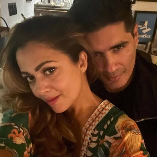 मनीष और अमृता काफी सालों से एक दूसरे के बहुत अच्छे दोस्त हैं.