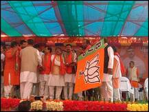 बीजेपी में शामिल हुए डायमंड हारबर से टीएमसी विधायक दीपक हलदर, कल ही दिया था पार्टी से इस्तीफा