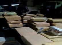 सेना के सामान की आड़ में नशे की तस्करी, BSF लिखे बक्सों से करोड़ों का गांजा बरामद