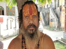 कांग्रेस नेता बोले- राम मंदिर के नाम पर चंदा लेकर शराब पी जाते हैं बीजेपी के लोग, भड़के संत