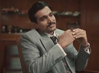 जेब में जब मनी हो ना तो कुंडली में शनि होने से कोई फर्क नहीं पड़ता, ये हैं SCAM 1992 के हिट Dialogues