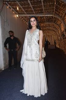 Shraddha Kapoor के कजिन Priyaank Sharma की शादी में लगा बड़े सितारों का मेला, देखें तस्वीरे