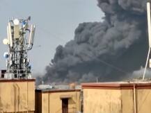 मुंबई के मानखुर्द इलाके में भीषण आग, दमकल की 19 गाड़ियां मौके पर, आसपास की झुग्गियों में आग फैलने का डर