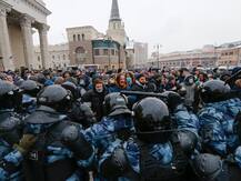 रूस ने जर्मनी, स्विटजरलैंड और पोलैंड के राजनयिकों को किया बर्खास्त, भड़कीं चांसलर एंजेला मर्केल