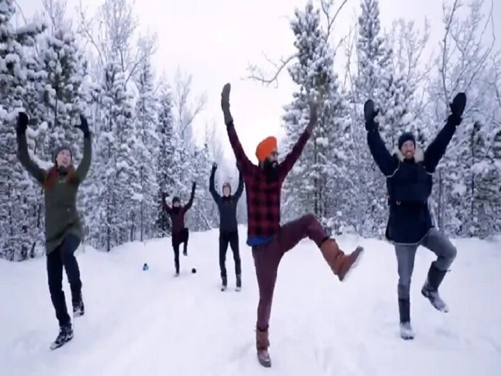Video of Bhangra in snow in Canada viral on social media, watch video Viral Video: कनाडा में बर्फ में भांगड़ा करने का वीडियो सोशल मीडिया पर छाया, आप भी देखें