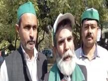 मेरठ में कृषि कानूनों के विरोध में किसानों ने एडीएम सिटी को सौंपा ज्ञापन, चक्का जाम को लेकर कही ये बात